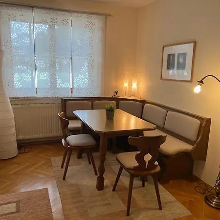 Iv Gemuetliche In Pool-position *