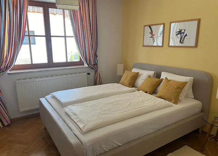 Iv Gemuetliche In Pool-position *